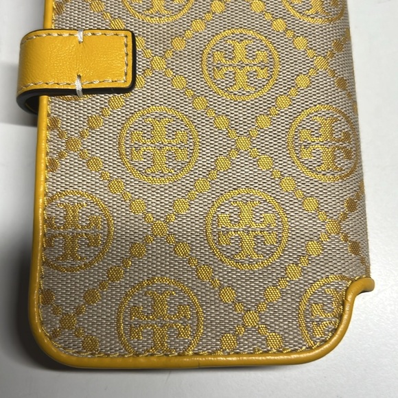 Tory Burch T Monogram Jacquard Yellow Folio For IPhone 12 Para o Max - Picture 9 of 16